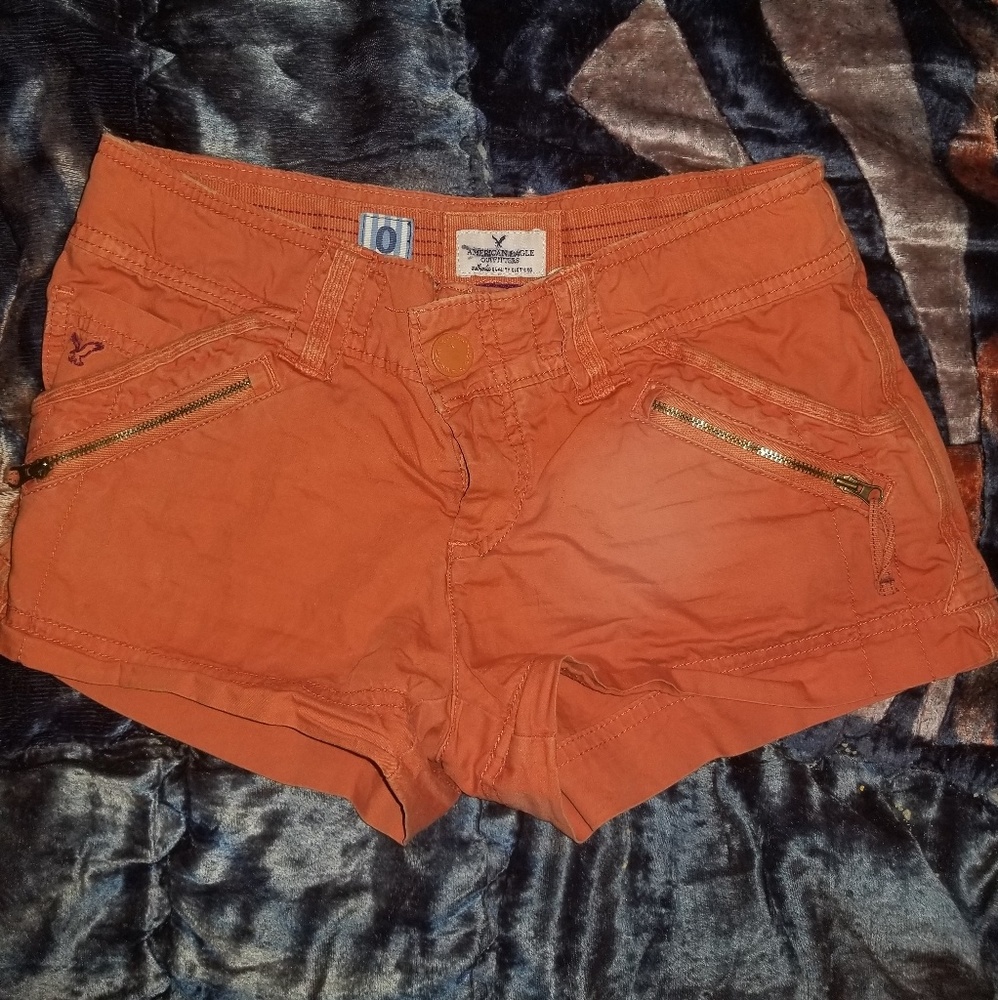 SHORTS - Picture 1 of 2